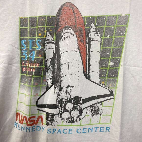 NASA STS-34 Galileo Probe Kennedy Space Center Promo Tee Medium - Picture 2 of 4